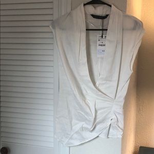 NWT Zara asymmetrical linen top
